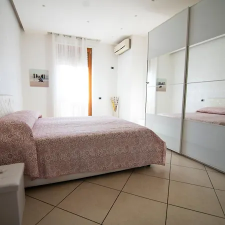 Casa Vacanze Kelly Apartment *